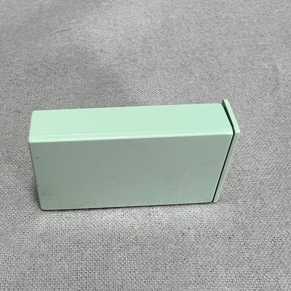 NOS Clinique Teal Haze Soft-Pressed Eye Shadow Vintage Y2K GWP Green Slide Case